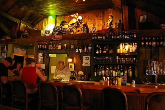 Underground bar
