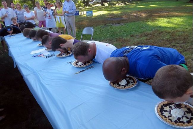 Pie eating contest
